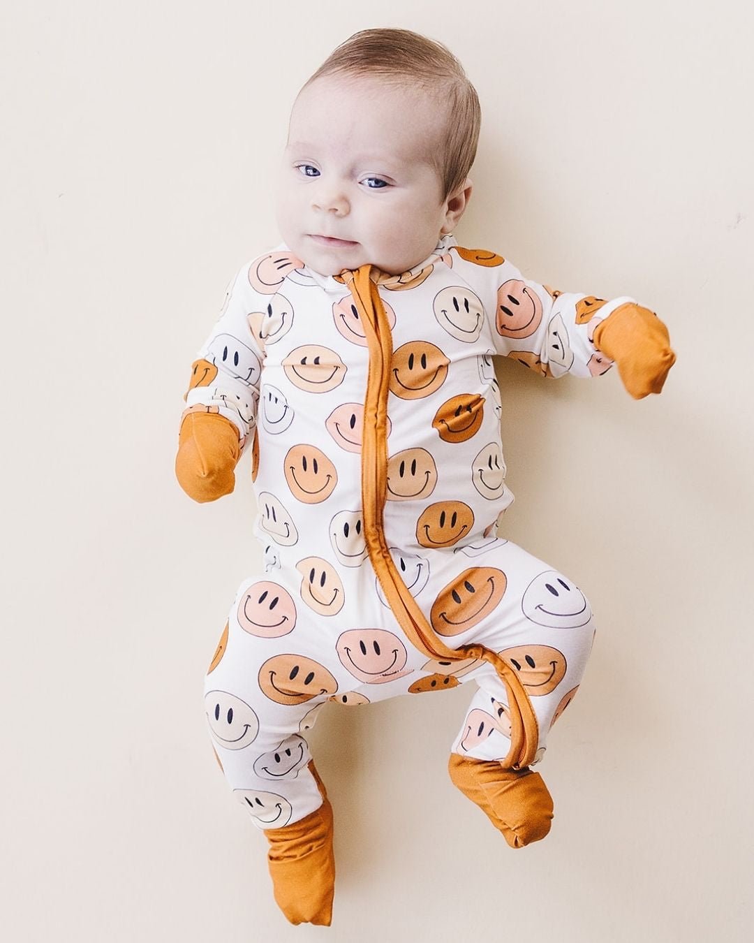 smiley bamboo zip romper, lucky panda kids baby pajamas, smiley face zip sleeper, zippy
