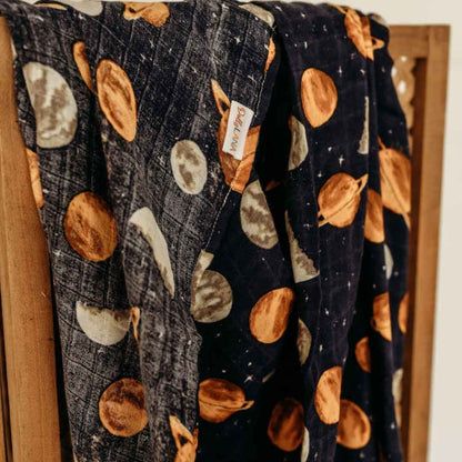 Bamboo Muslin Swaddle - Planetary Dreams